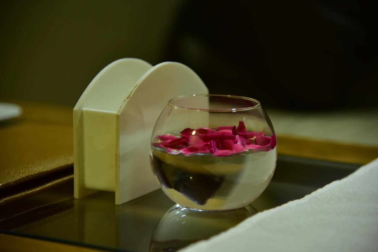 Hotel Ahmedabad Inn Extérieur photo